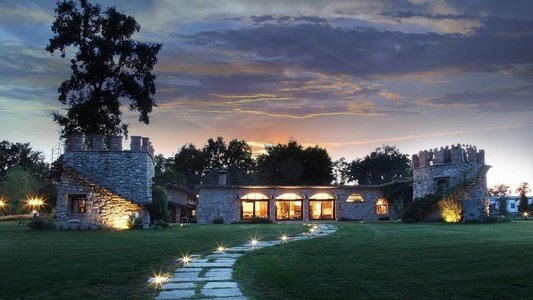 Villa con giardino