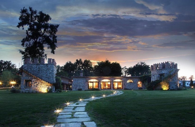 Villa con giardino